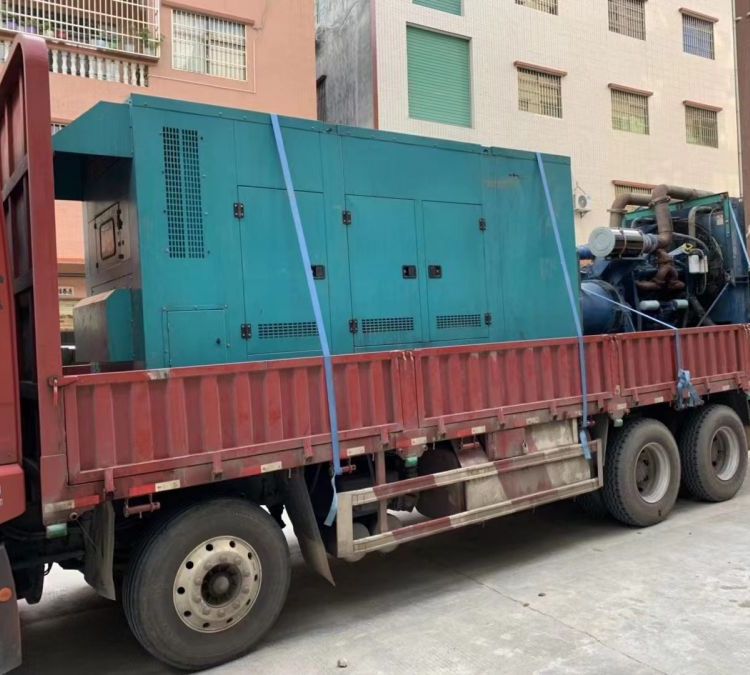 长子如何在不同负载率下确保 400KW 柴油发电机组的正常运行？