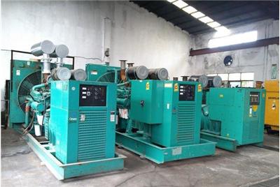 长子如何判断汽油发电机组电瓶的使用寿命？